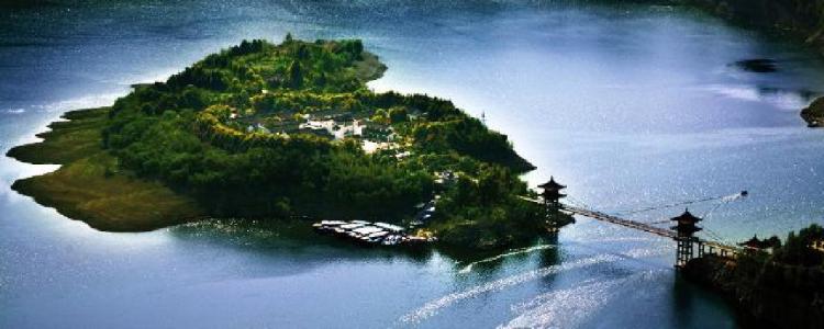 ◆安康瀛湖旅游風(fēng)景區(qū)(國(guó)家AAAA級(jí)旅游景區(qū))